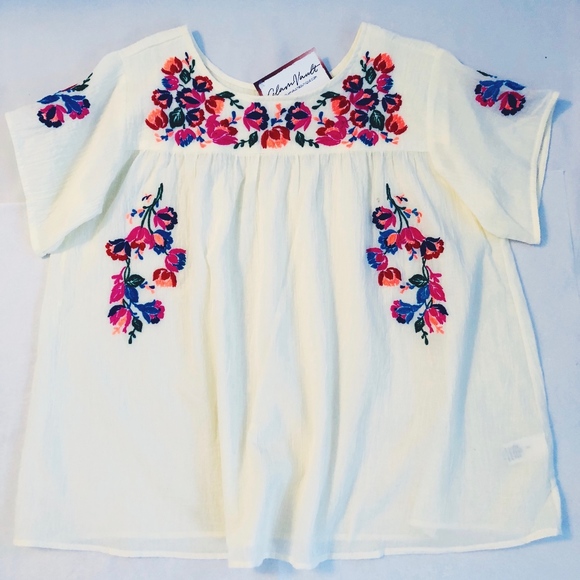 Cream // Bell Sleeve Floral Embroidered Top - Picture 2 of 4